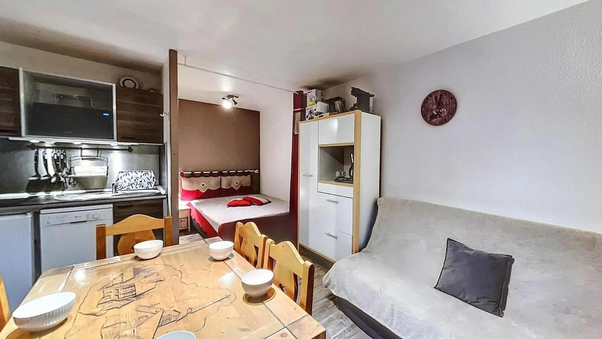 Studio Renove - Pied Des Pistes - Balcon Sud - Acces Piscine Chauffee - Fr-1-267-249 Villarembert Appartamento