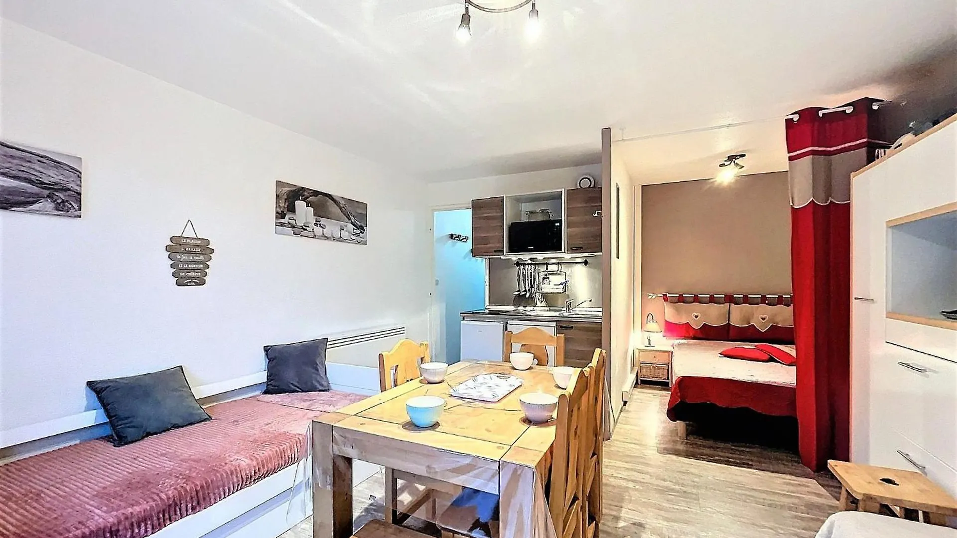 Studio Renove - Pied Des Pistes - Balcon Sud - Acces Piscine Chauffee - Fr-1-267-249 Villarembert Appartamento